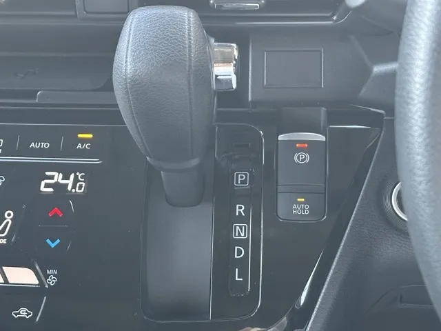 ルークス(ニッサン)ハイウェイスターX アーバンクロム プロパイロットエディション中古車 25