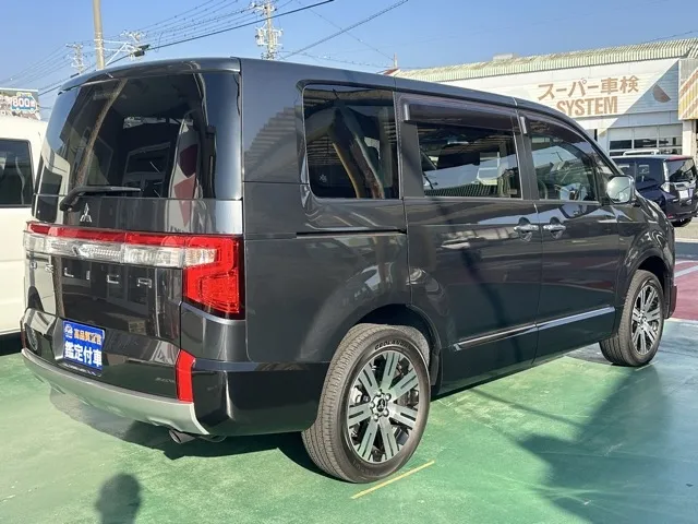 デリカD:5(三菱)Ｐ 8人 ナビ取付PKGⅡレンタ登録済未使用車 10