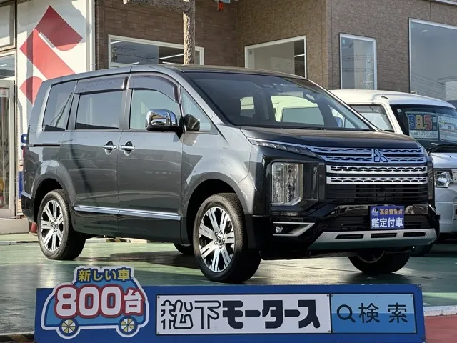 デリカD:5(三菱)Ｐ 8人 ナビ取付PKGⅡレンタ登録済未使用車 0