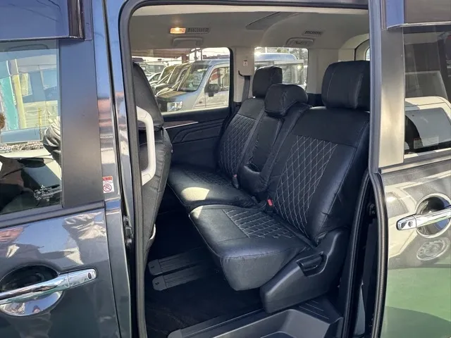 デリカD:5(三菱)Ｐ 8人 ナビ取付PKGⅡレンタ登録済未使用車 4