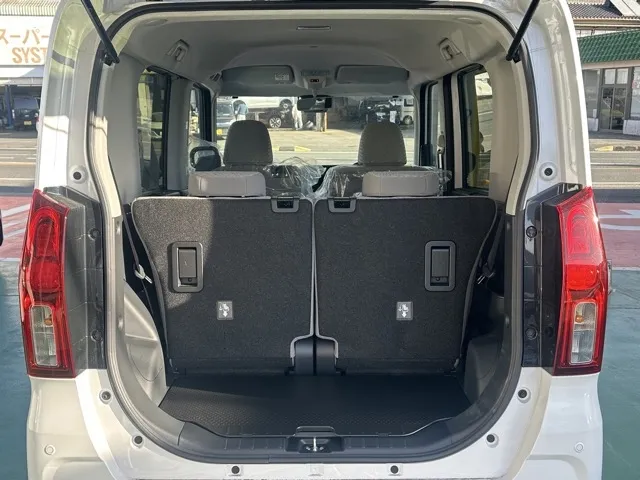 タント(ダイハツ)X エコアイドルレス届出済未使用車 10