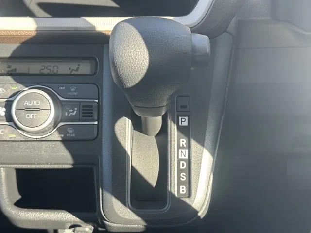 ムーヴ(ダイハツ)X届出済未使用車 19