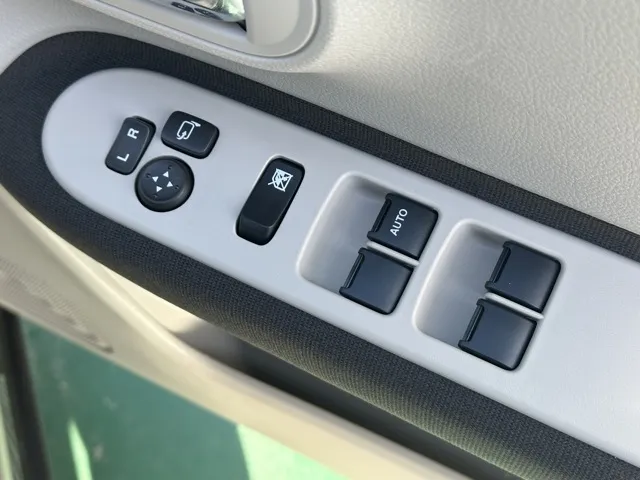 ラパン(スズキ)ハイブリッドX届出済未使用車 12