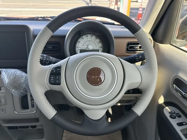 ラパン(スズキ)ハイブリッドX届出済未使用車 6