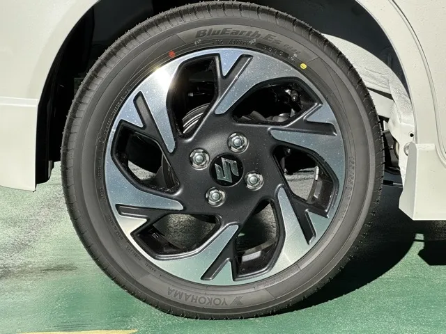 スペーシア(スズキ)ハイブリッドXS 全方位ナビ届出済未使用車 11