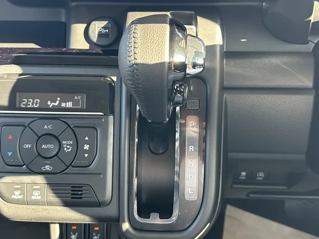 スペーシア(スズキ)ハイブリッドXS 全方位ナビ届出済未使用車 25