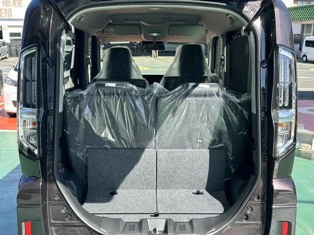 スペーシア(スズキ)ハイブリッドXSターボ届出済未使用車 9