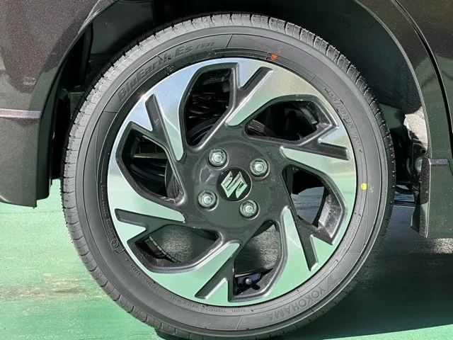 スペーシア(スズキ)ハイブリッドXSターボ届出済未使用車 12