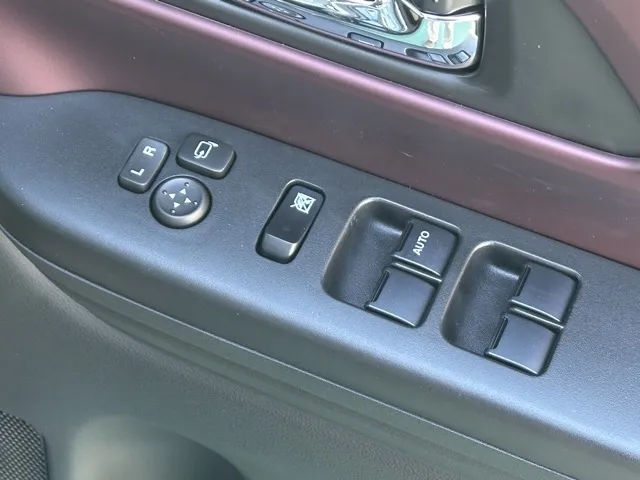 スペーシア(スズキ)ハイブリッドXSターボ届出済未使用車 14