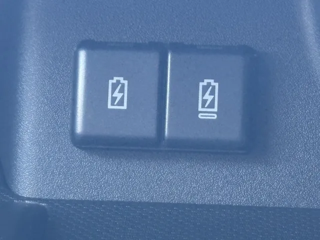 スペーシア(スズキ)ハイブリッドXSターボ届出済未使用車 24