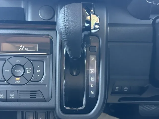 スペーシア(スズキ)ハイブリッドXSターボ届出済未使用車 22