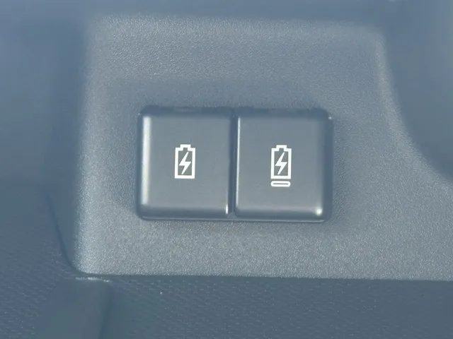 スペーシア(スズキ)ハイブリッドXSターボ 全方位ナビ届出済未使用車 27