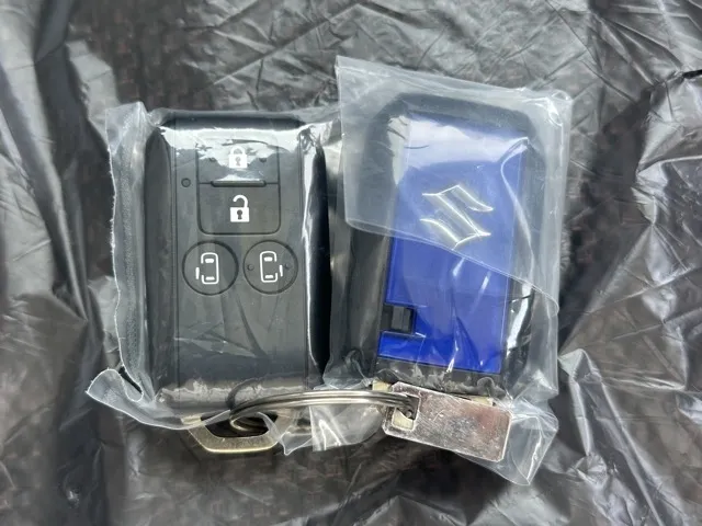 スペーシア(スズキ)ハイブリッドXSターボ 全方位ナビ届出済未使用車 28