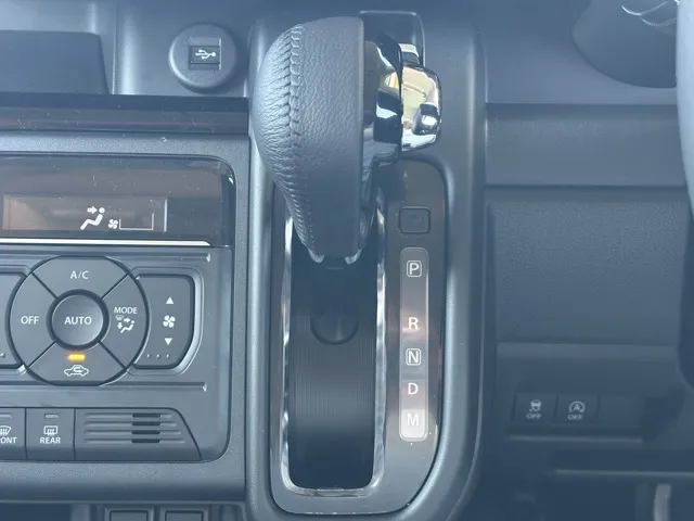 スペーシア(スズキ)ハイブリッドXSターボ 全方位ナビ届出済未使用車 25