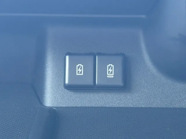 スペーシア(スズキ)ハイブリッドXSターボ 全方位ナビ届出済未使用車 28
