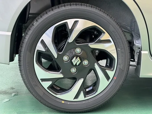 スペーシア(スズキ)ハイブリッドXSターボ 全方位ナビ届出済未使用車 11