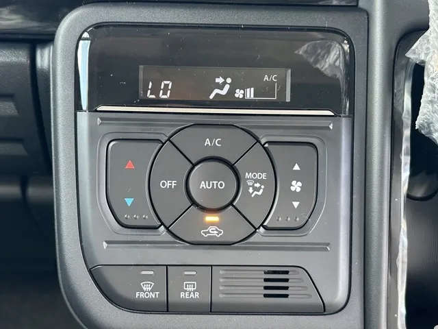 スペーシア(スズキ)ハイブリッドXSターボ 全方位ナビ届出済未使用車 24