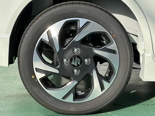 スペーシア(スズキ)ハイブリッドXSターボ 全方位ナビ届出済未使用車 11