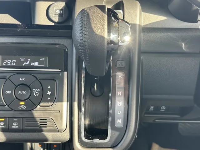 スペーシア(スズキ)ハイブリッドXSターボ 全方位ナビ届出済未使用車 24