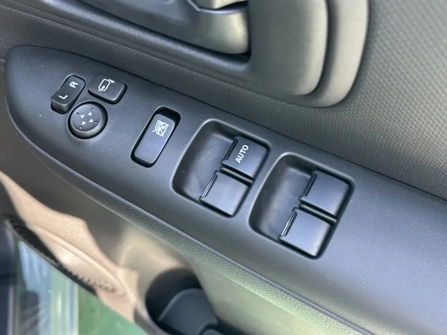 ワゴンRスマイル(スズキ)ハイブリッドS届出済未使用車 11