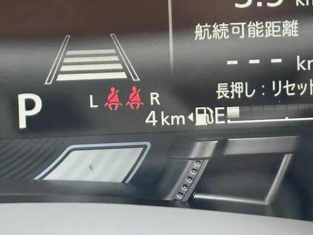 ワゴンRスマイル(スズキ)ハイブリッドS届出済未使用車 18