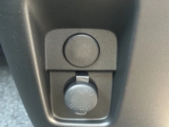 ワゴンRスマイル(スズキ)ハイブリッドS届出済未使用車 24