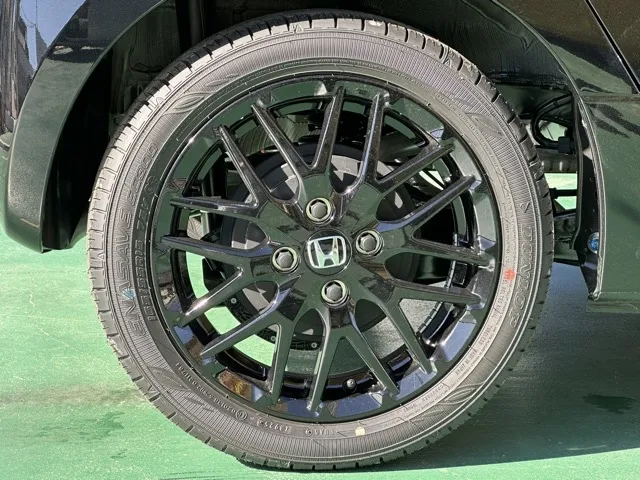 N-ONE(ホンダ)ＲＳ ６ＭＴ届出済未使用車 11