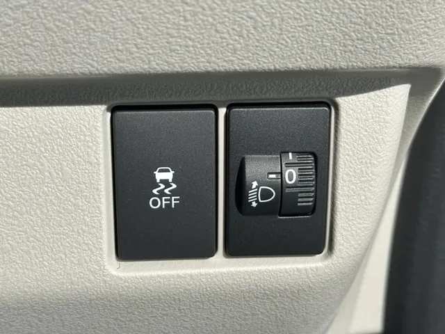 N-BOX(ホンダ)N-BOX コンフォートＰ中古車 16