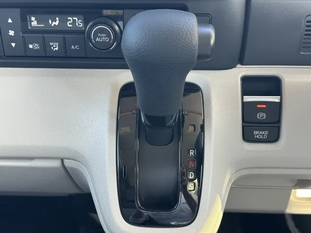 N-BOX(ホンダ)N-BOX コンフォートＰ中古車 26