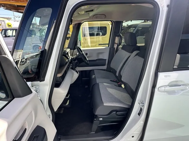 N-BOX(ホンダ)N-BOX コンフォートＰ中古車 3