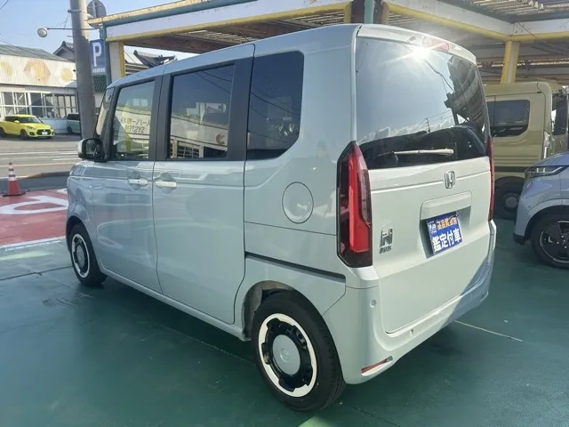 N-BOX(ホンダ)N-BOX ファッションスタイル コンフォートＰ届出済未使用車 2