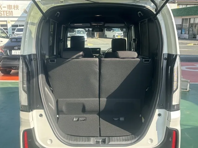 N-BOX(ホンダ)N-BOXカスタム届出済未使用車 10