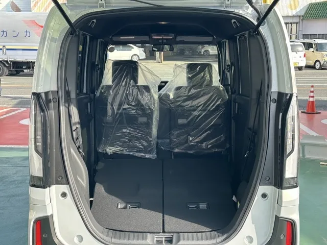 N-BOX(ホンダ)N-BOXカスタム 両側PSD届出済未使用車 11
