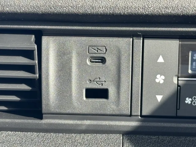 N-BOX(ホンダ)N-BOXカスタム 両側PSD届出済未使用車 22