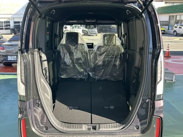 N-BOX(ホンダ)N-BOXカスタム コーディネートスタイル届出済未使用車 11