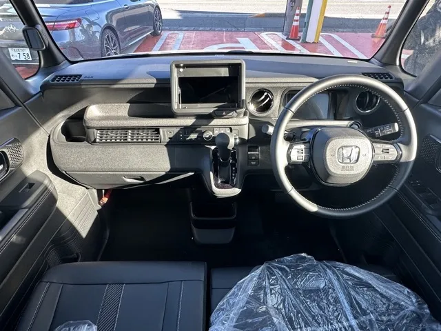 N-BOX(ホンダ)N-BOXカスタム コーディネートスタイル届出済未使用車 5
