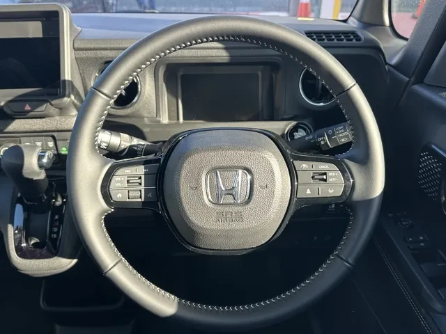 N-BOX(ホンダ)N-BOXカスタム コーディネートスタイル届出済未使用車 6