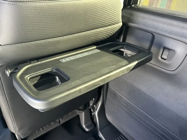 N-BOX(ホンダ)N-BOXカスタム コーディネートスタイル届出済未使用車 8