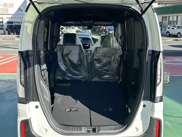 N-BOX(ホンダ)N-BOXカスタム コーディネートスタイル届出済未使用車 11