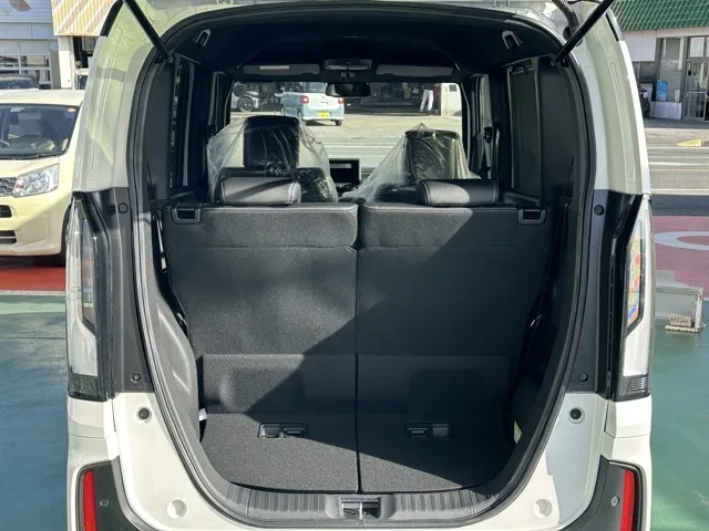 N-BOX(ホンダ)N-BOXカスタム コーディネートスタイル届出済未使用車 10