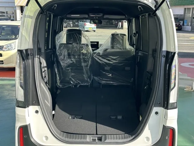N-BOX(ホンダ)N-BOXカスタム コーディネートスタイル届出済未使用車 11