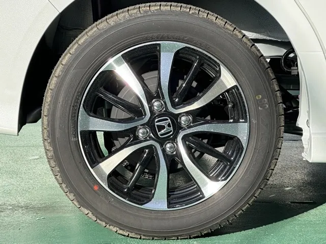 N-BOX(ホンダ)N-BOXカスタム コーディネートスタイル届出済未使用車 13