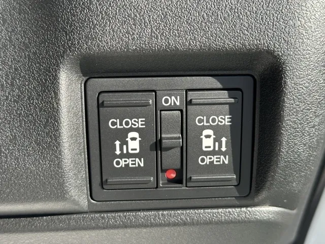 N-BOX(ホンダ)N-BOXカスタム コーディネートスタイル届出済未使用車 16