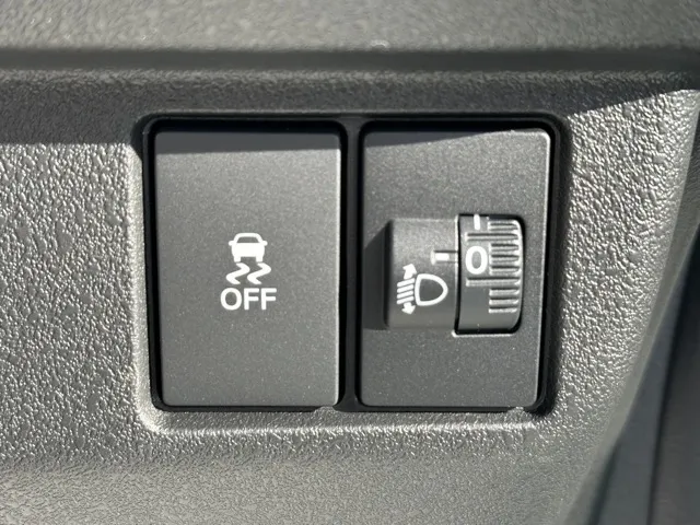 N-BOX(ホンダ)N-BOXカスタム コーディネートスタイル届出済未使用車 17