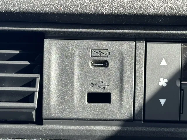 N-BOX(ホンダ)N-BOXカスタム コーディネートスタイル届出済未使用車 23