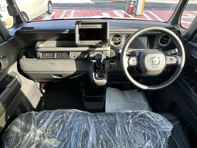 N-BOX(ホンダ)N-BOXカスタム コーディネートスタイル届出済未使用車 5