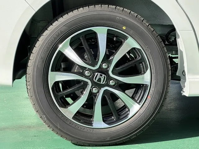 N-BOX(ホンダ)N-BOXカスタム コーディネートスタイル届出済未使用車 13