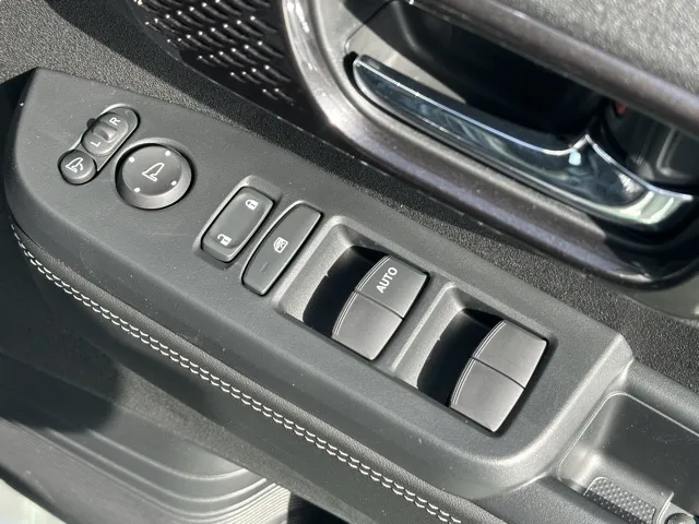 N-BOX(ホンダ)N-BOXカスタム コーディネートスタイル届出済未使用車 14