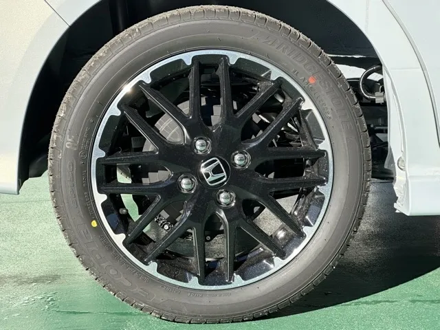 N-BOX(ホンダ)N-BOXカスタムターボ コーディネートスタイル届出済未使用車 13