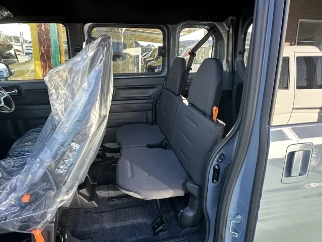 N-VAN(ホンダ)FUNターボ届出済未使用車 4